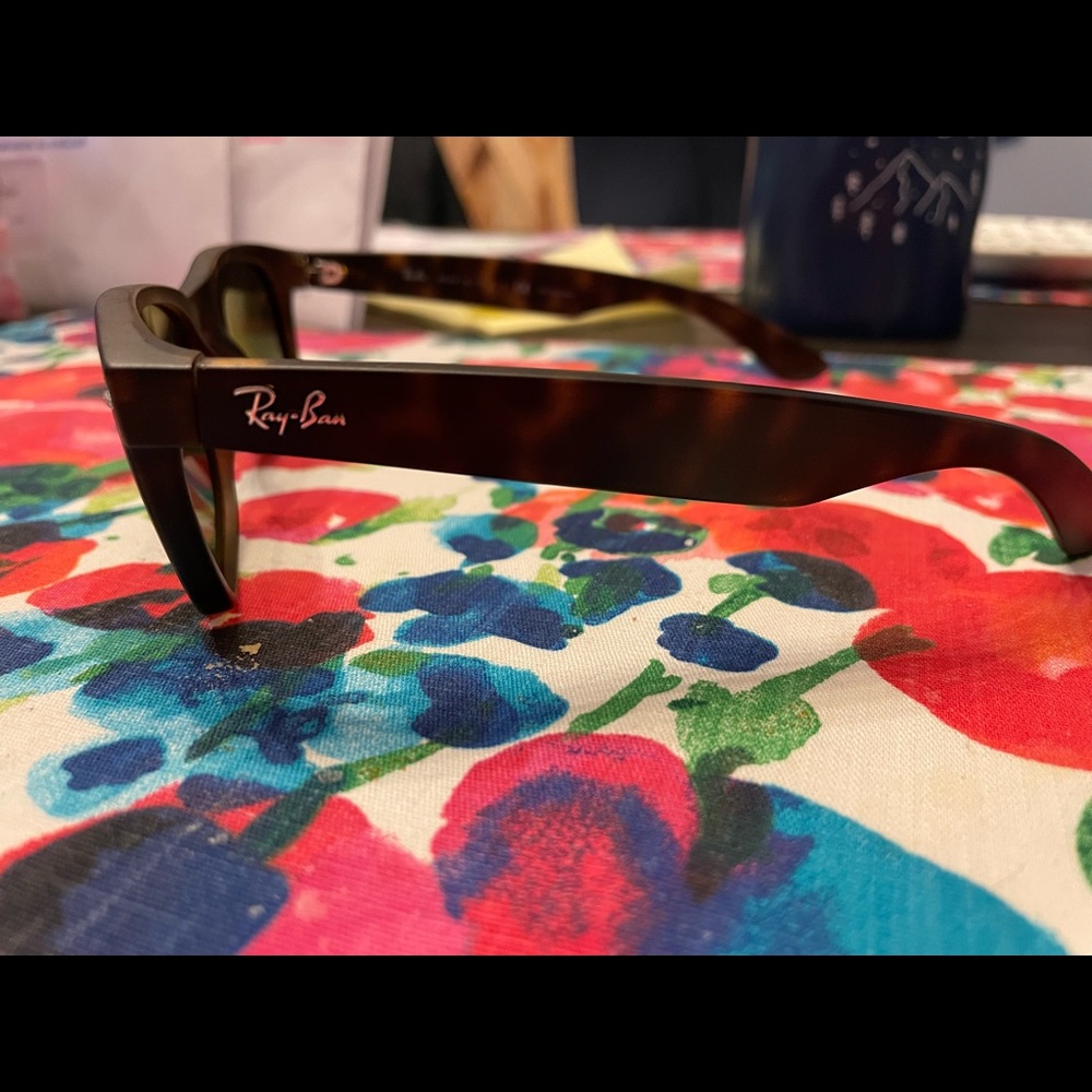 Ray bans - Picture 3 of 5